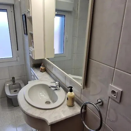 Luz De - Amplio Piso 3 Hab En El Centro De *