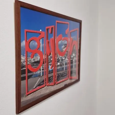 Luz De - Amplio Piso 3 Hab En El Centro De