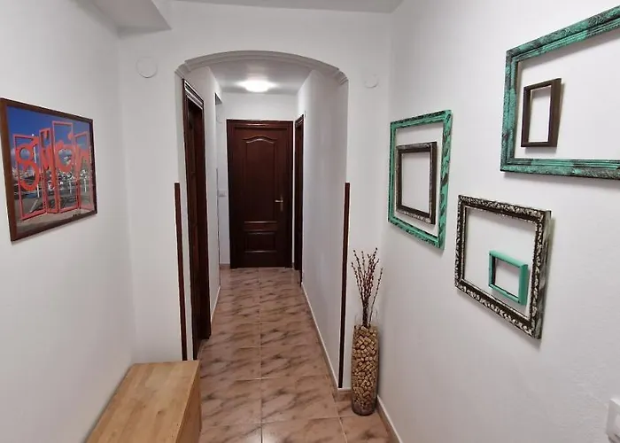 Luz De - Amplio Piso 3 Hab En El Centro De *